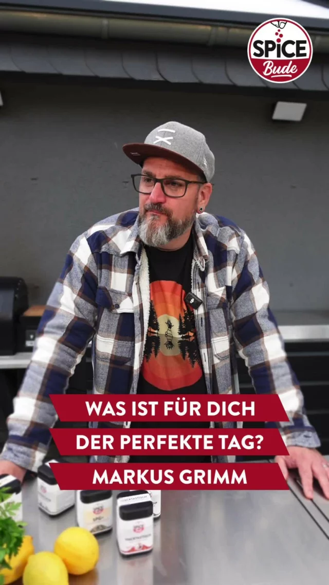 ☀️ Heute haben wir Food-Influencer Markus Grimm gefragt: „Was ist für dich ein perfekter Tag?“ 🌟

Er erzählt, was für ihn einen Tag besonders macht und worauf er dabei nicht verzichten möchte. 🌶️

👉 Wie sieht euer perfekter Tag aus? Schreibt es uns in die Kommentare! 💬

#Spicebude #TeamSpicebude #Insights #PerfekterTag #Foodie #Genuss